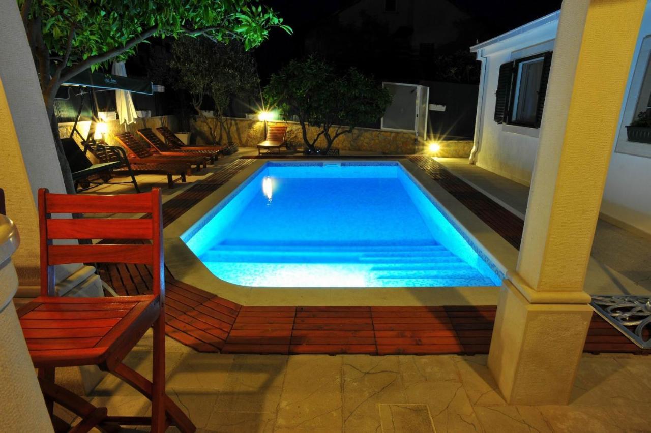 Villa Anni Sutivan Chambre photo