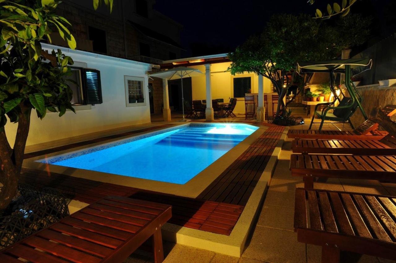 Villa Anni Sutivan Extérieur photo